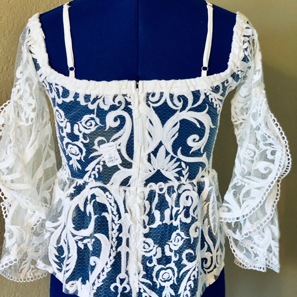 Lace crop top